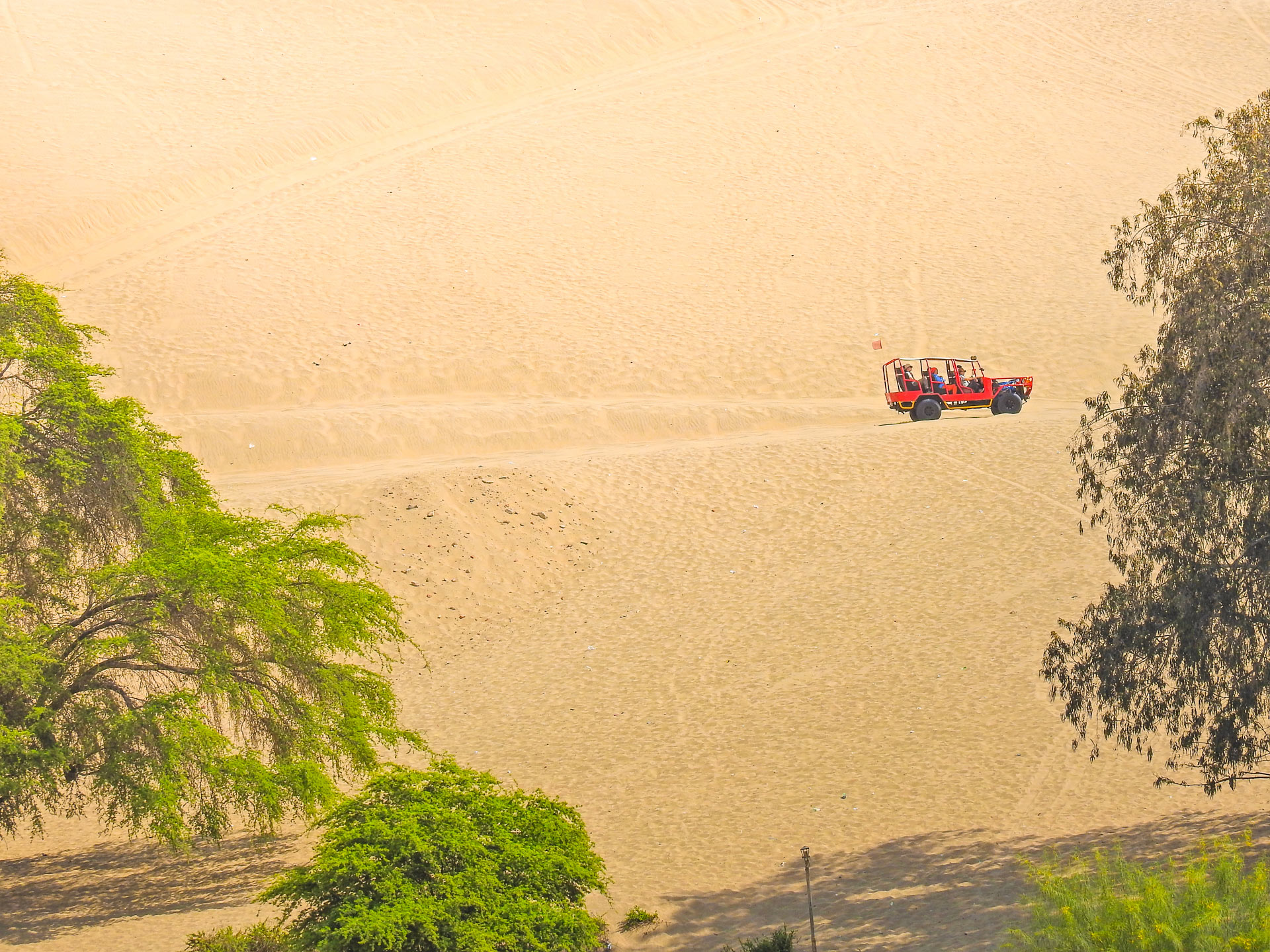 ica-buggy-desert