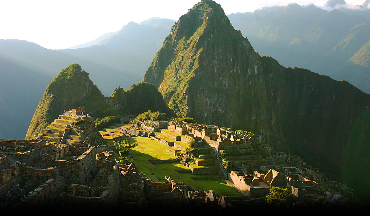 http://www.voyageperou.info/wp-content/uploads/2012/04/machupicchu.jpg