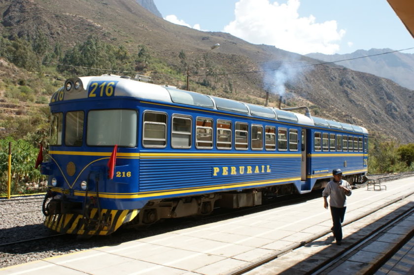 train machu picchu