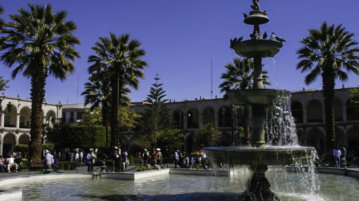 Guide d’Arequipa : Top 5 des attraits à voir voyage perou arequipa plaza