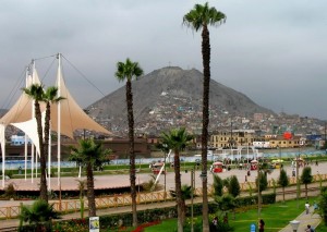 voyage perou - parque muralla lima