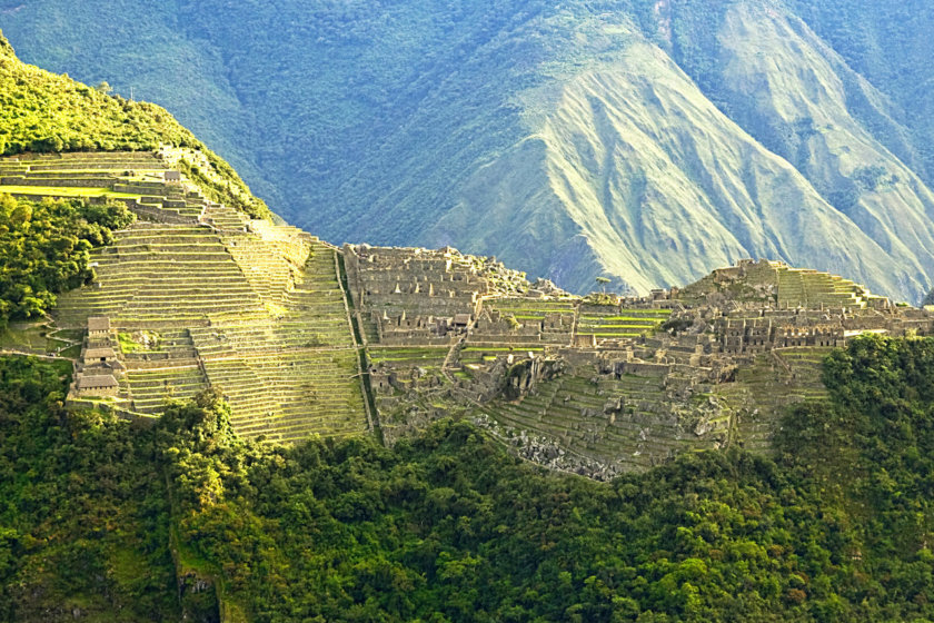 putucusi machu picchu