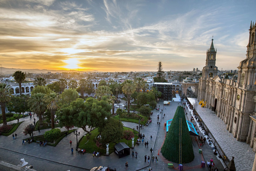 arequipa plaza peru