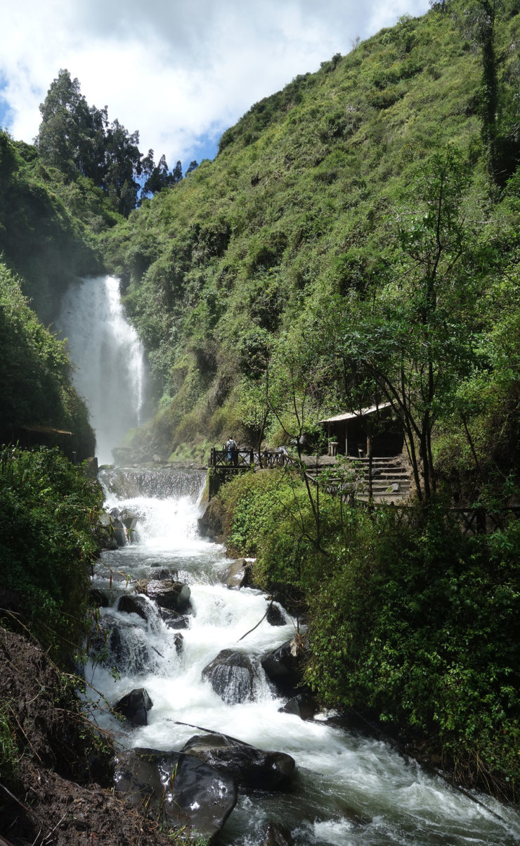 cascade peguche otavalo