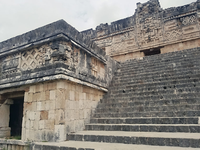 quadrilatère-des-nonnes-uxmal