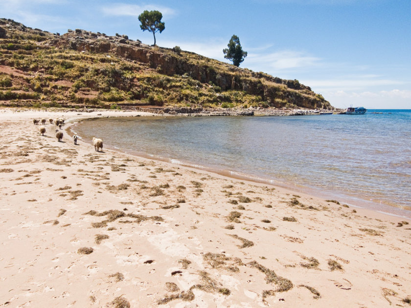 plage-de-taquile